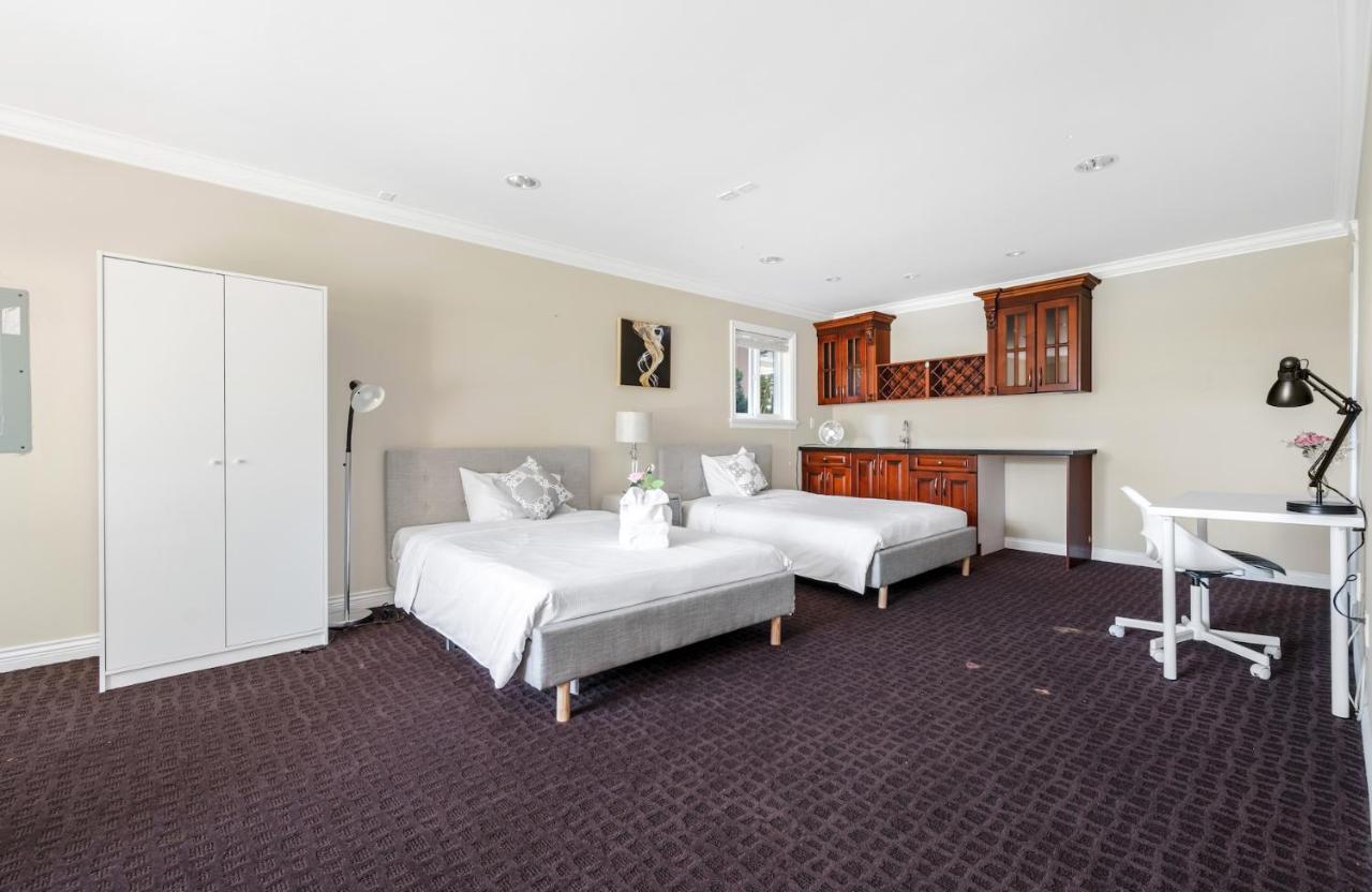 Share Home 1Bd Suite In Coquitlam Kültér fotó