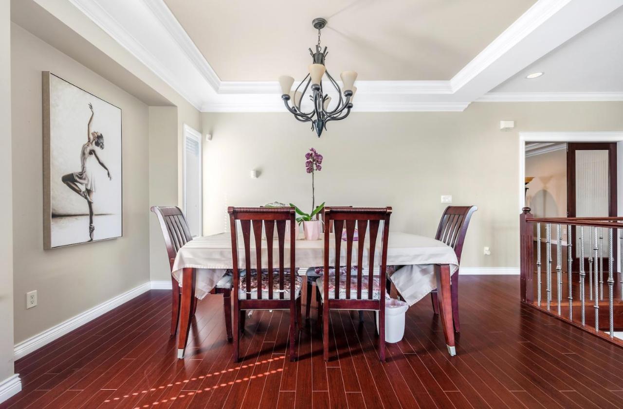 Share Home 1Bd Suite In Coquitlam Kültér fotó