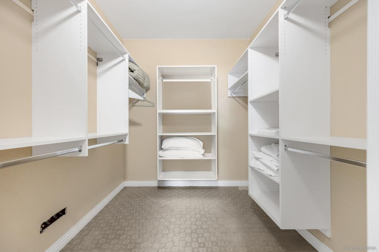 Share Home 1Bd Suite In Coquitlam Kültér fotó